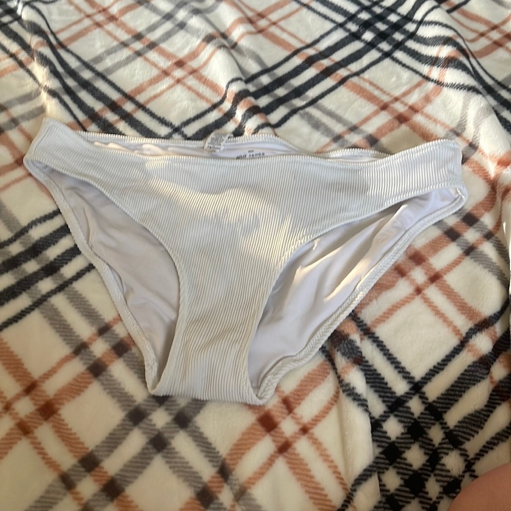 Bikini bottoms